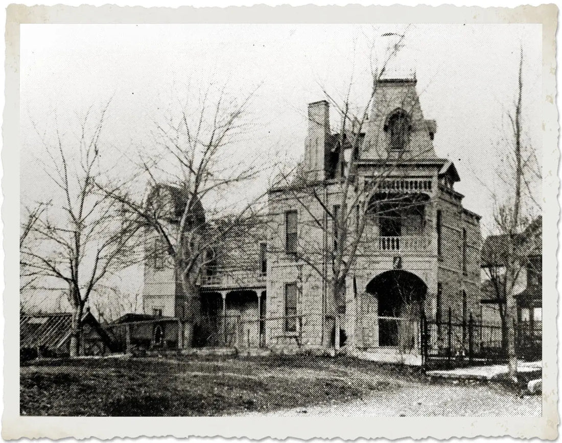 Ghost Tours of Eureka Springs: A Haunting Adventure in Northwest Arkansas - The Woodland Retreat